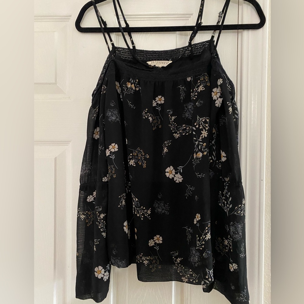 Love Stitch long sleeve cold shoulder blouse. Black size M